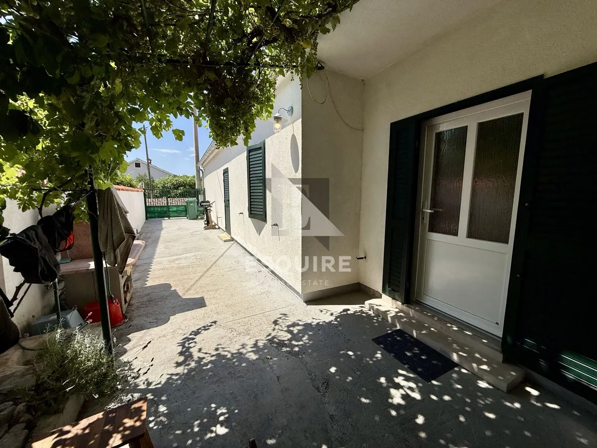 Kuća - Nin, 75m2