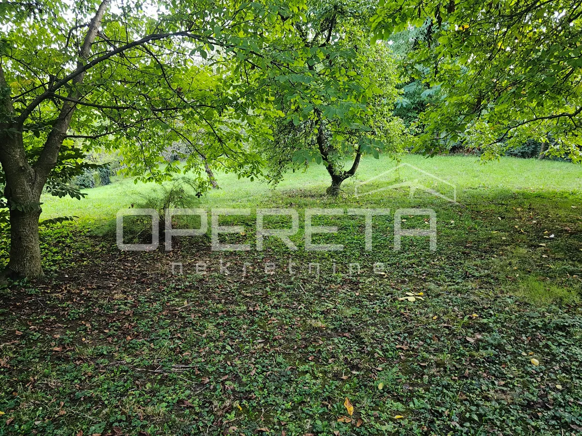 Land - Dominika Mandića, Vrapče-Podsused, Zagreb, 1534m2