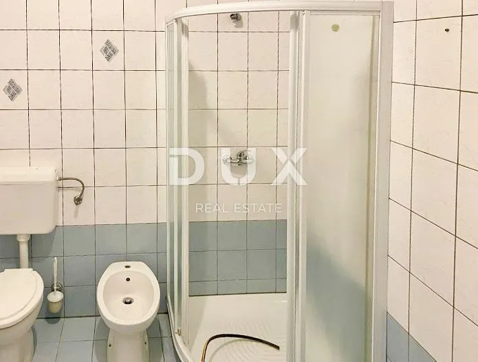 Poslovni Prostor - Novigrad, 95.18m2