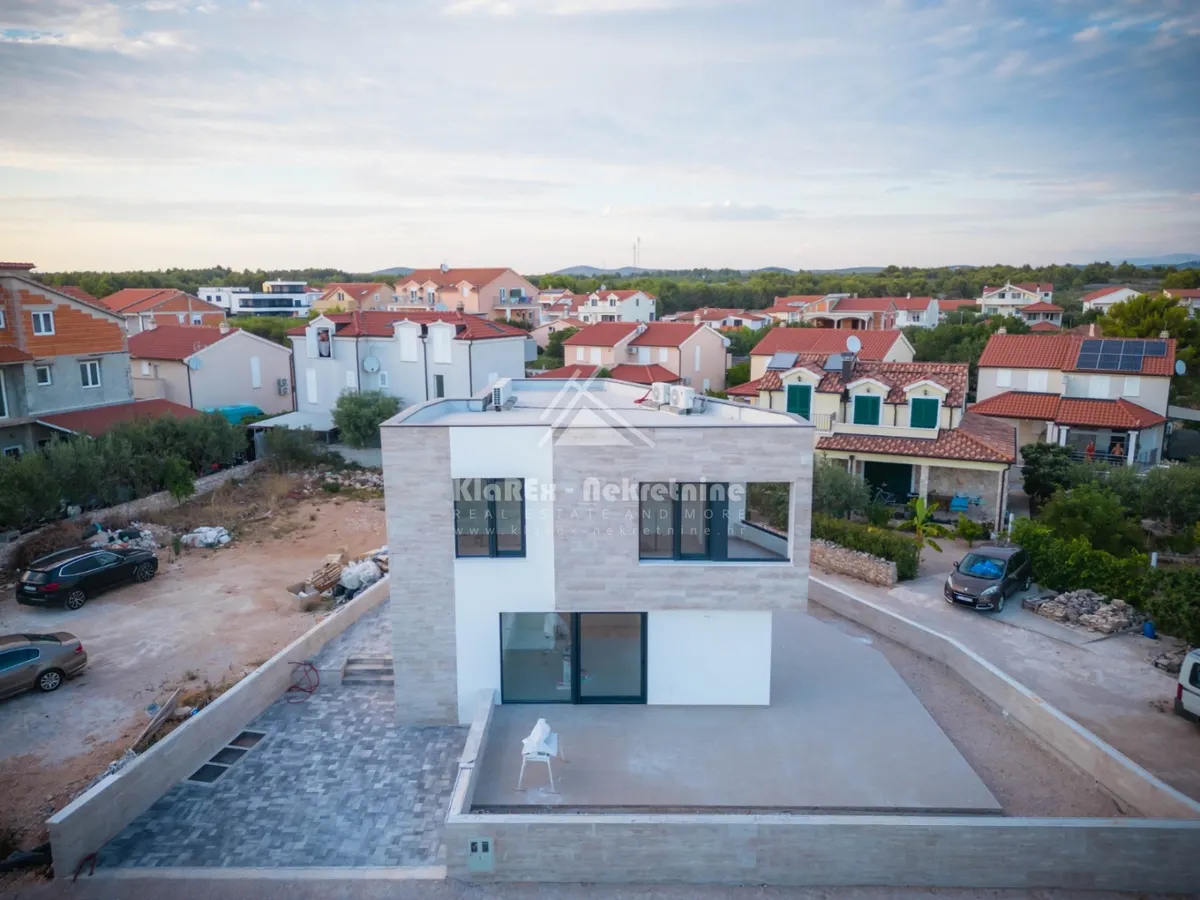 Kuća - Vodice, 134m2