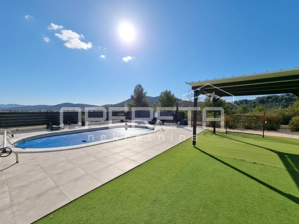 Zemljište - Novo naselje, Bilice, Šibenik, 580m2