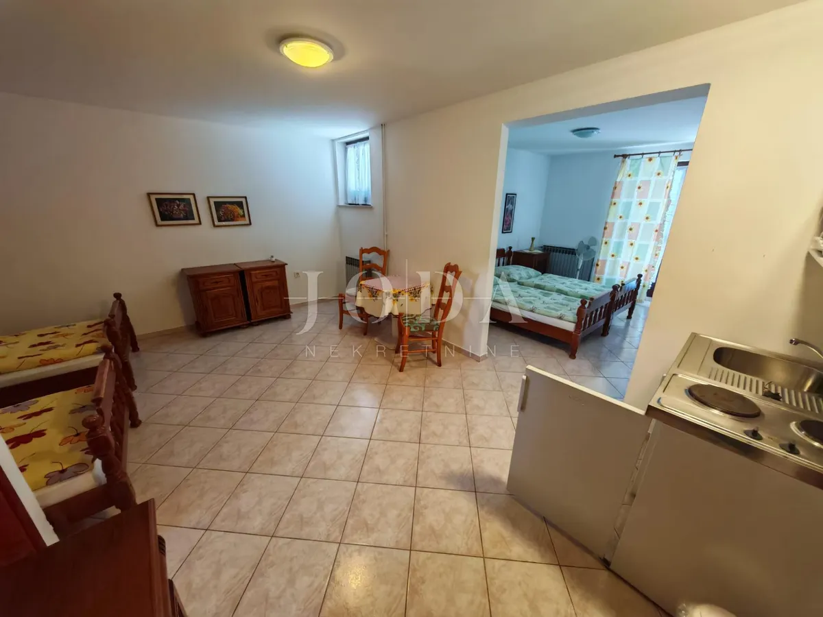 Kuća - Crikvenica, 400m2