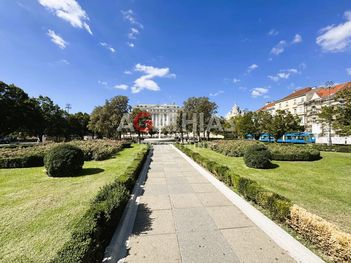 Poslovni Prostor - Donji Grad, 24m2