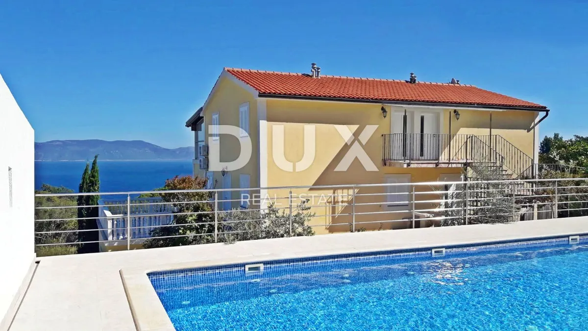 Kuća - Labin, 450m2