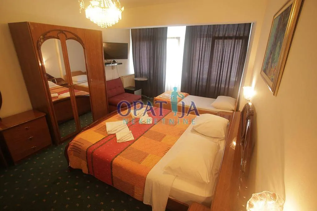 Poslovni Prostor - Zadar, 500m2