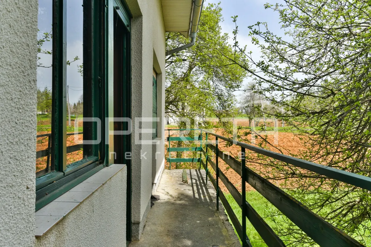Kuća - Donje Dubrave, Ogulin, Ogulin, 106.02m2