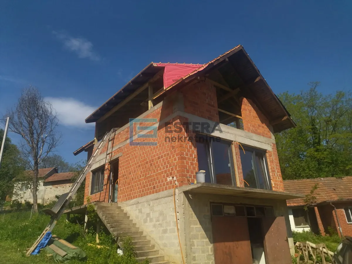 Kuća - Novi Marof, 152m2