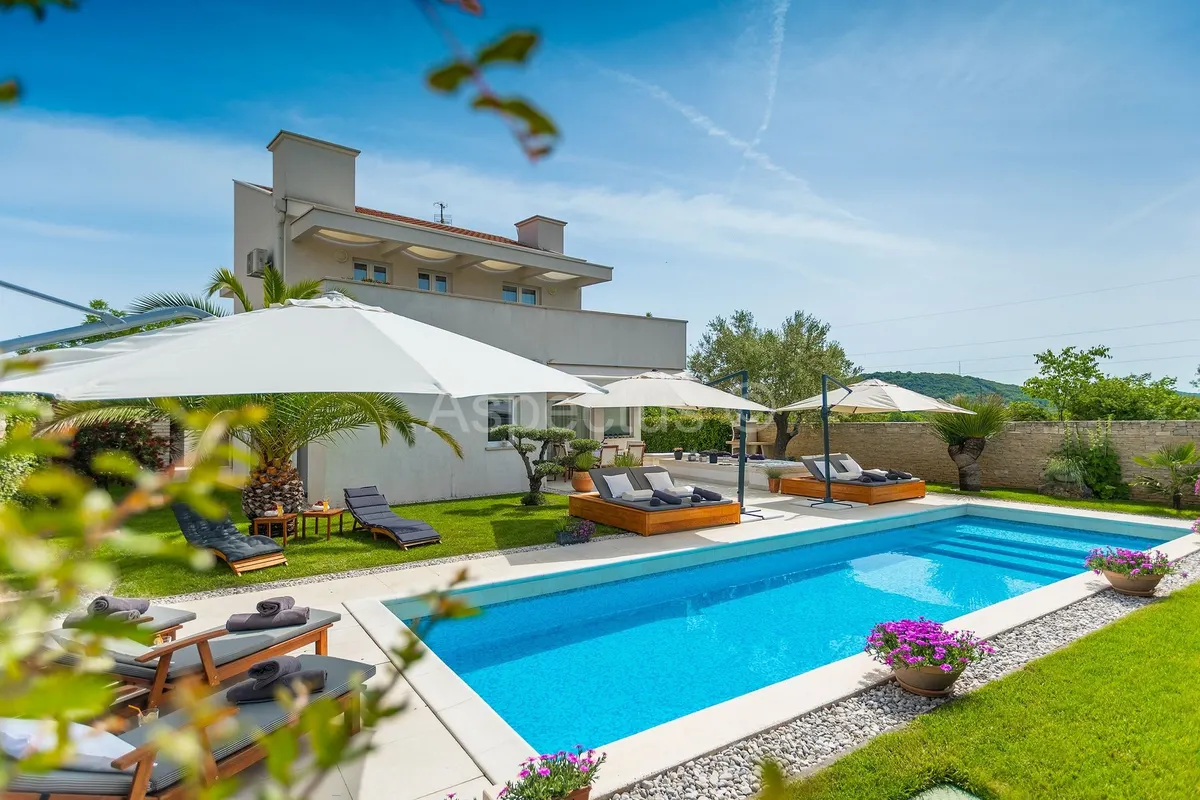 Kuća - Rovinj, 224m2