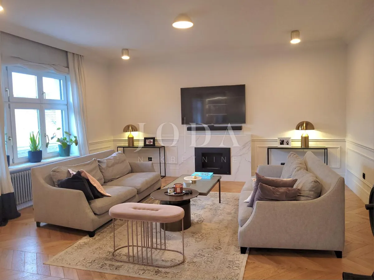 Apartment - Donji Grad, 145m2