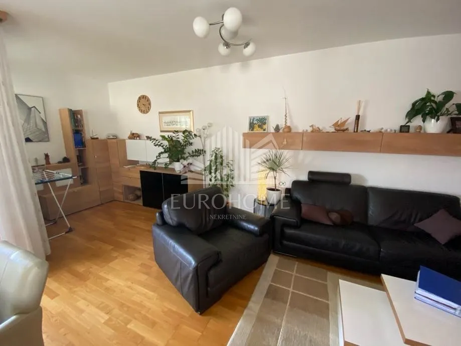 Stan - Sesvete, 94m2