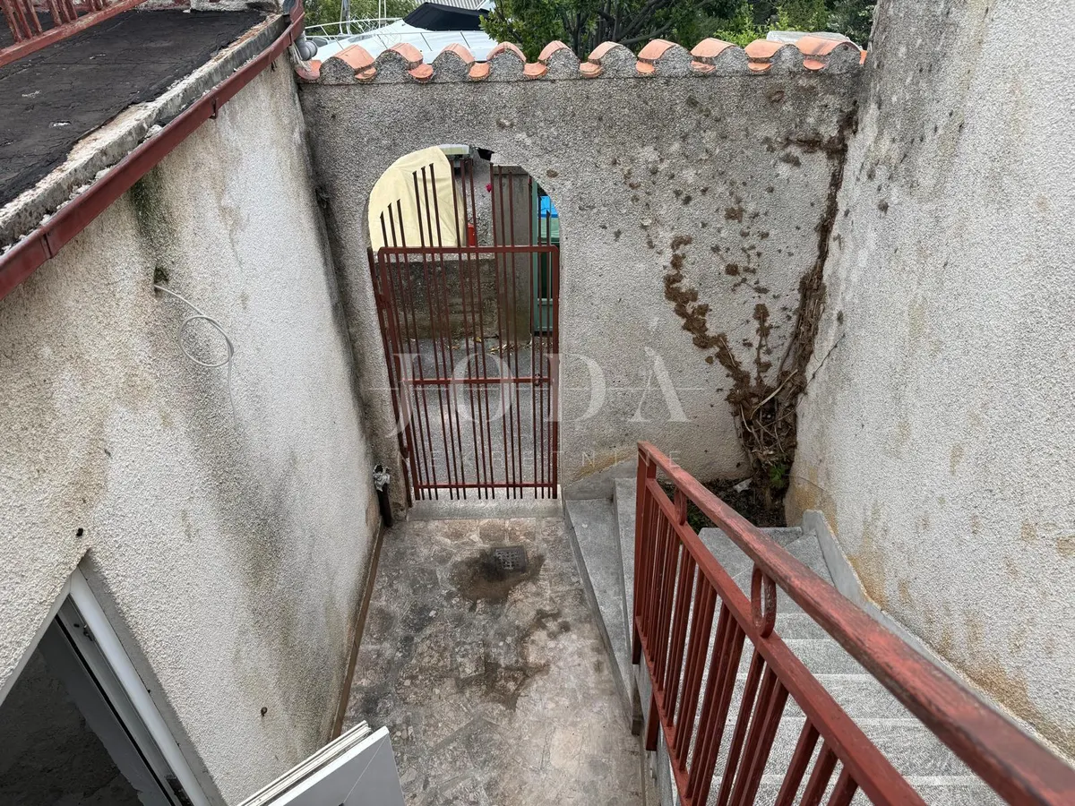 Kuća - Senj, 71m2