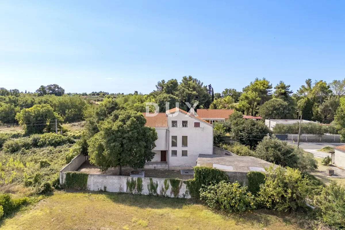 House - Benkovac, 470m2