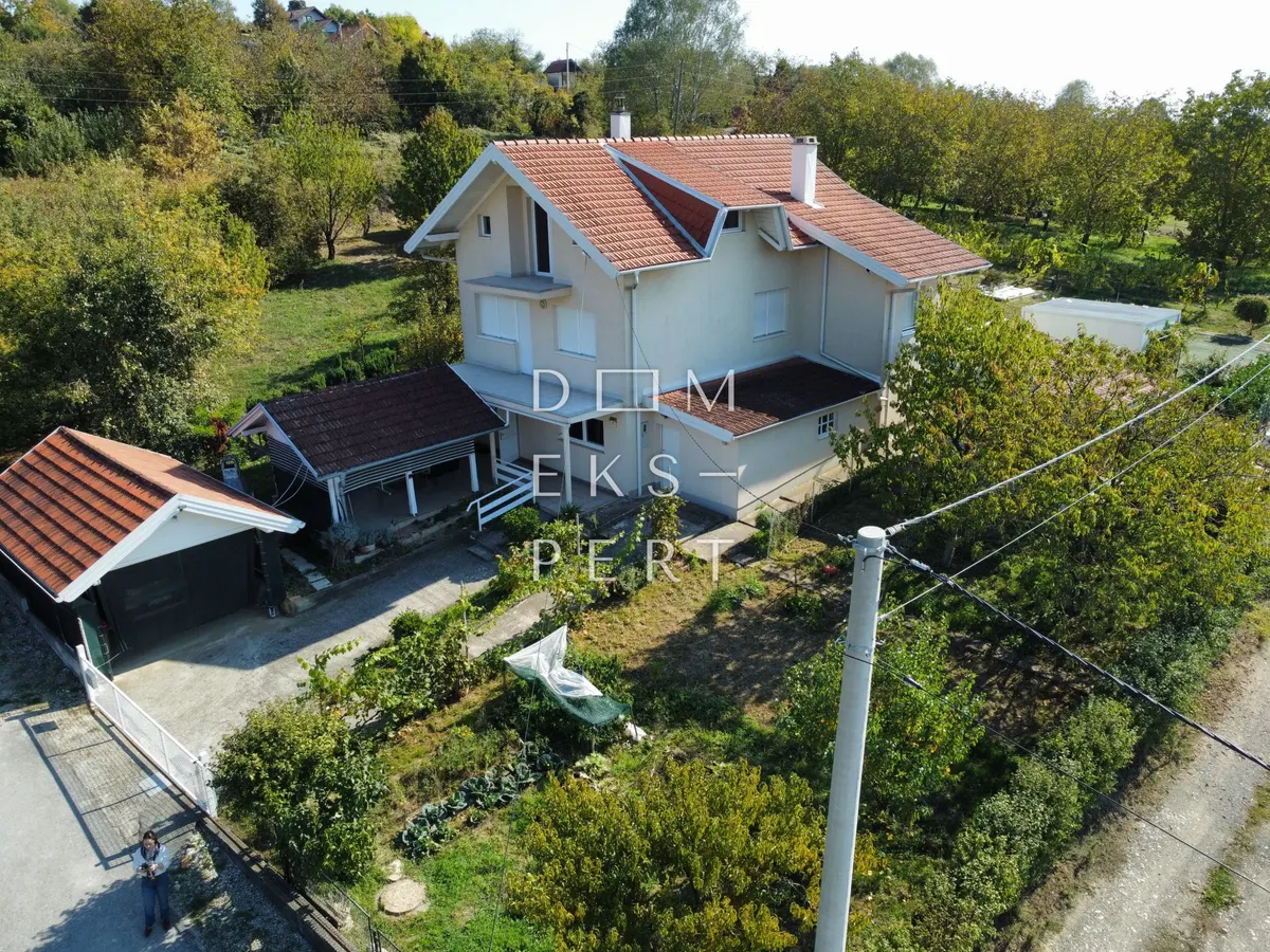 Kuća - Brckovljani, 267m2
