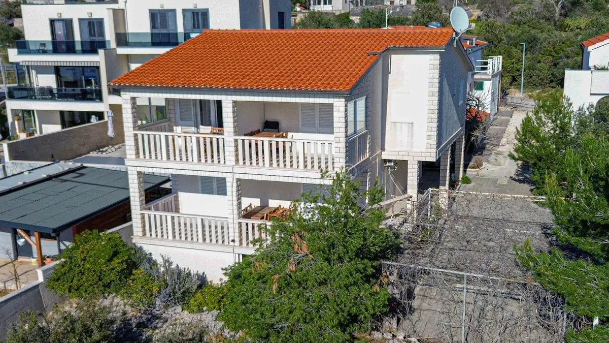 Kuća - Rogoznica, 202m2