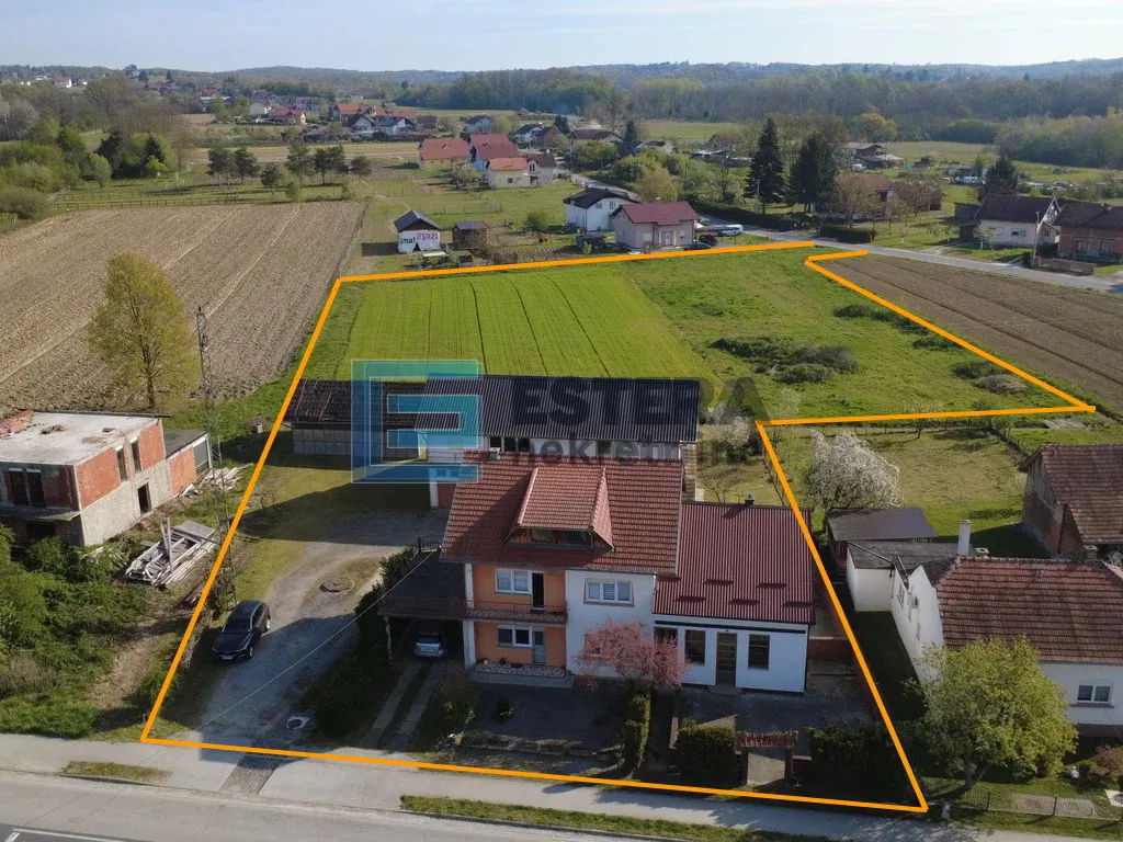 Kuća - Ivanić Grad, 600m2