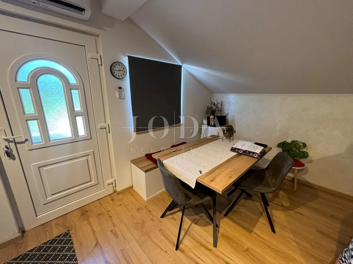 Apartment - Klana, 85m2