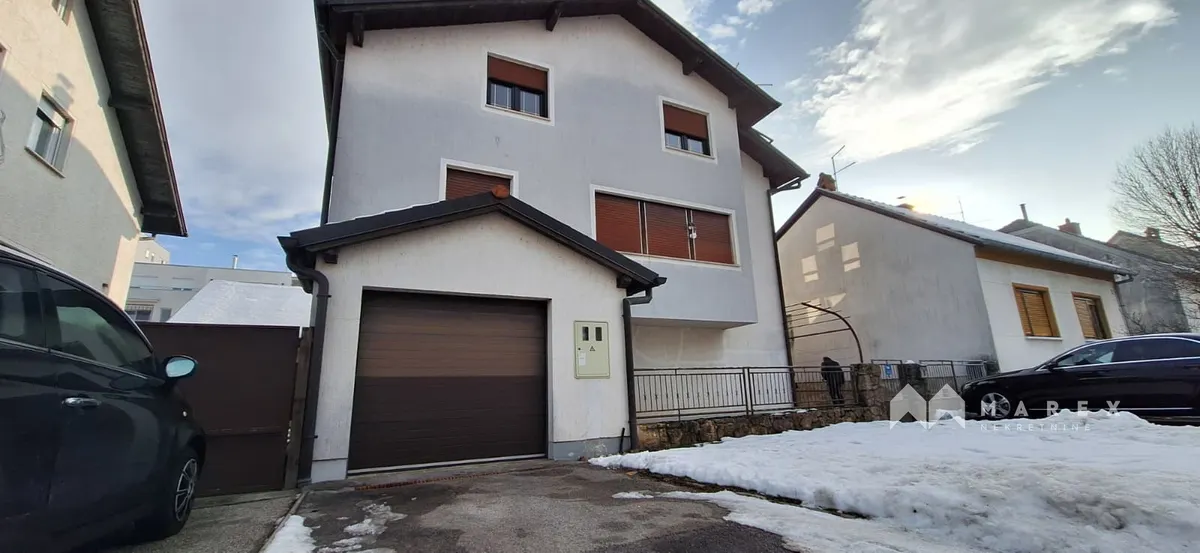 House - Varaždin, 400m2