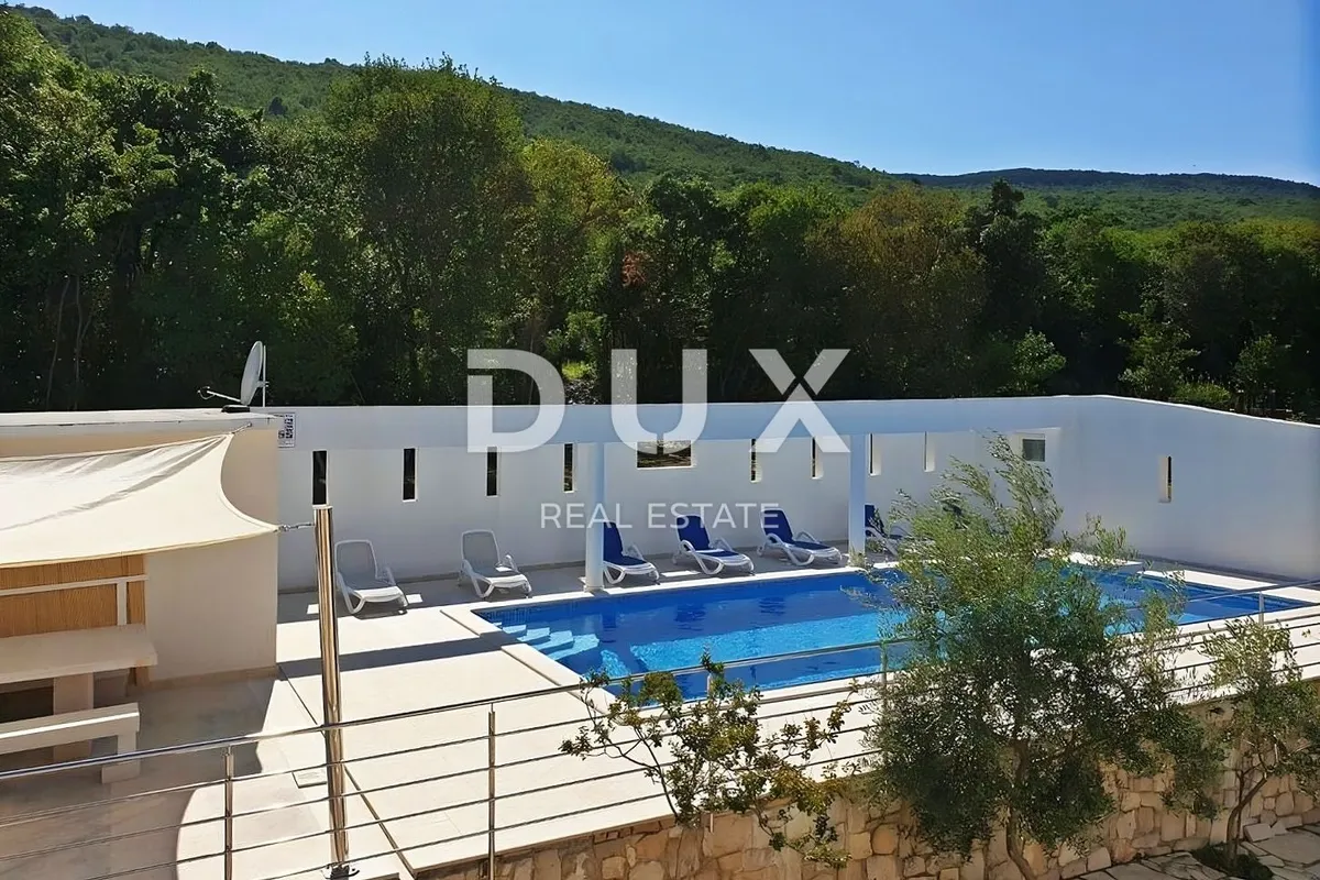 Kuća - Labin, 450m2