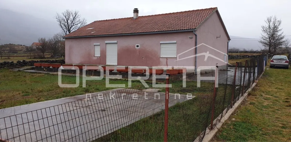 Kuća - Vrlika, Sinj, Sinj, 120m2