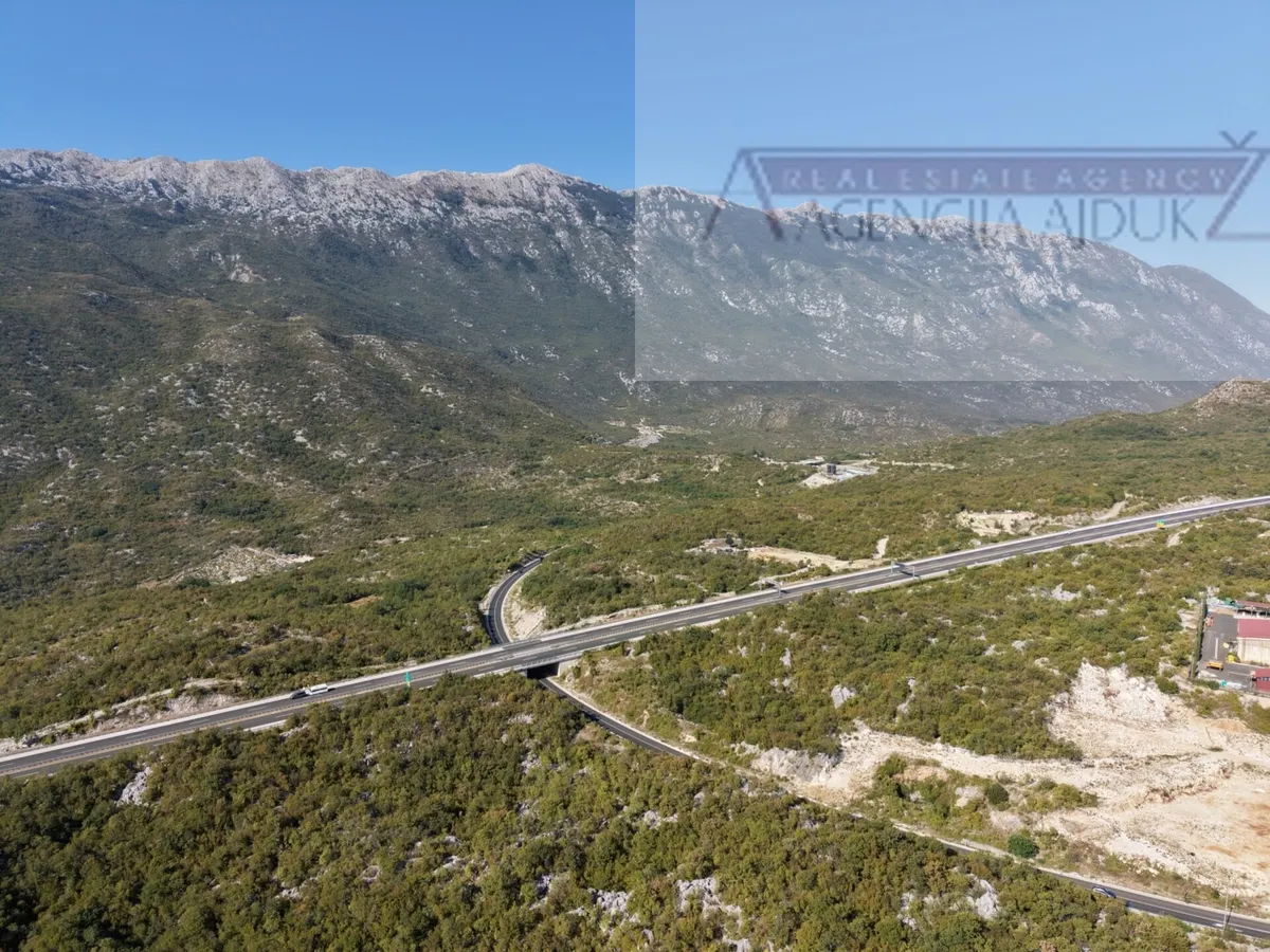Zemljište - Zagvozd, 8900m2