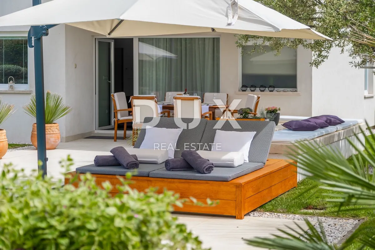Kuća - Rovinj, 204m2