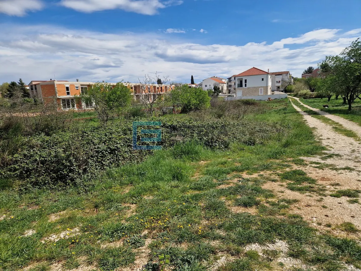 Zemljište - Pakoštane, 500m2