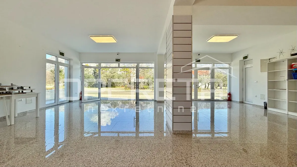 Ured - Ul. Dr. Franje Tuđmana 31, Starigrad, Starigrad Paklenica, 120m2