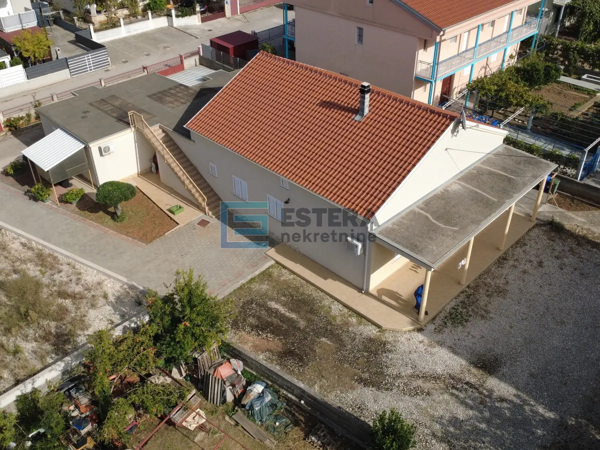 Kuća - Biograd na Moru, 307m2