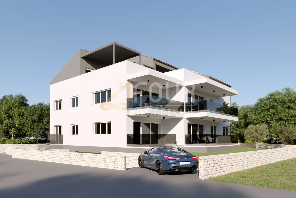 Stan - Rovinj, 102m2