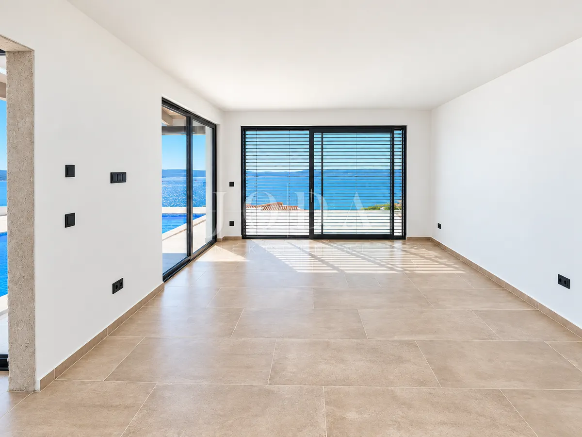 Kuća - Crikvenica, 297m2